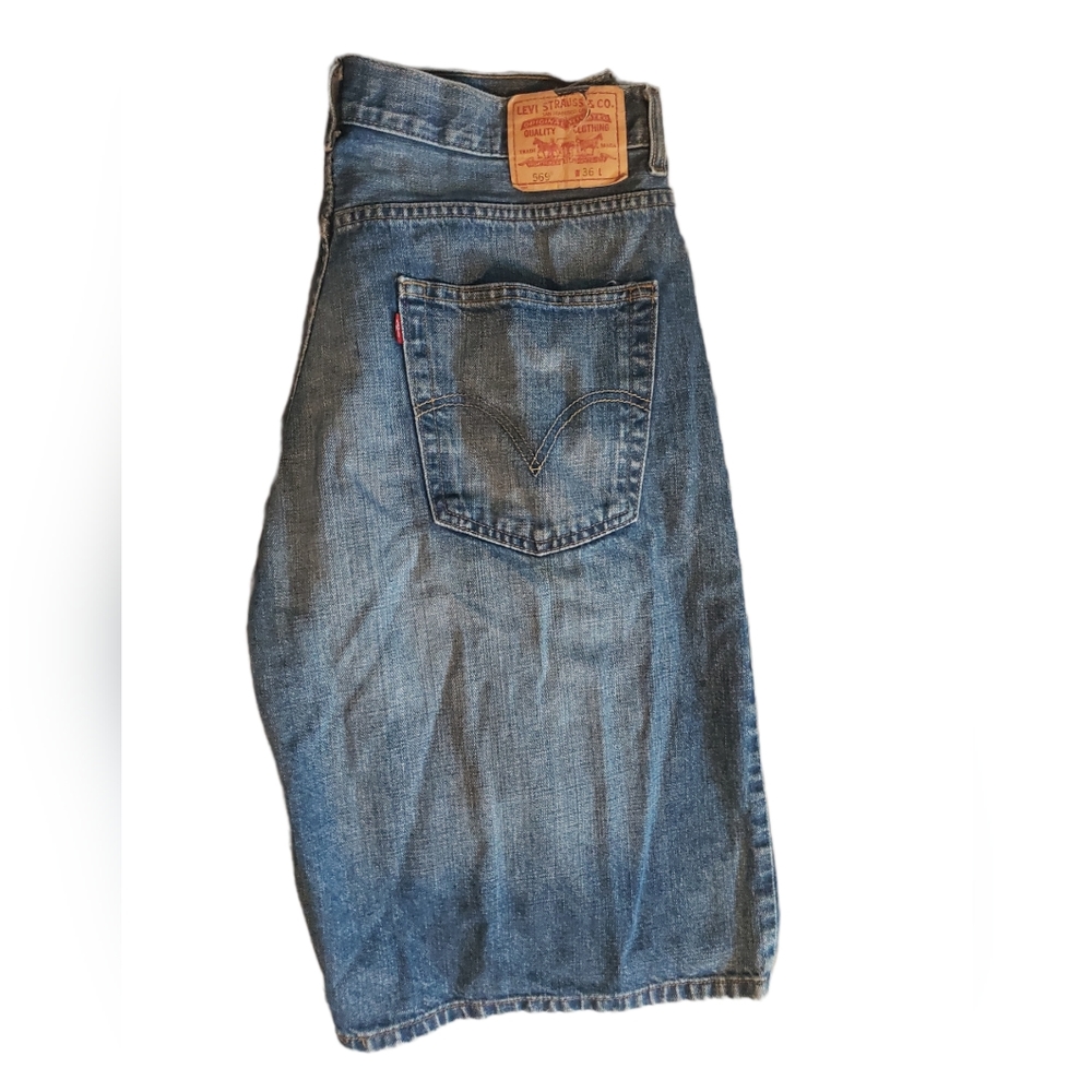 Levis 569 loose fit blue jean denim shorts 36